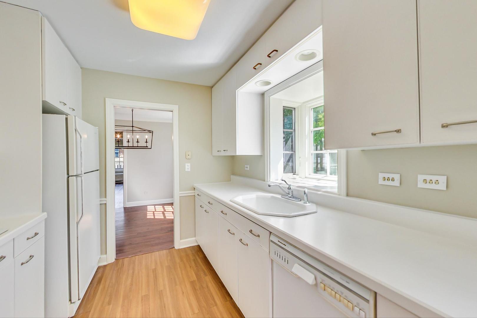 1857 Winnetka Road Northfield, IL 60093 - Photo 11 of 26