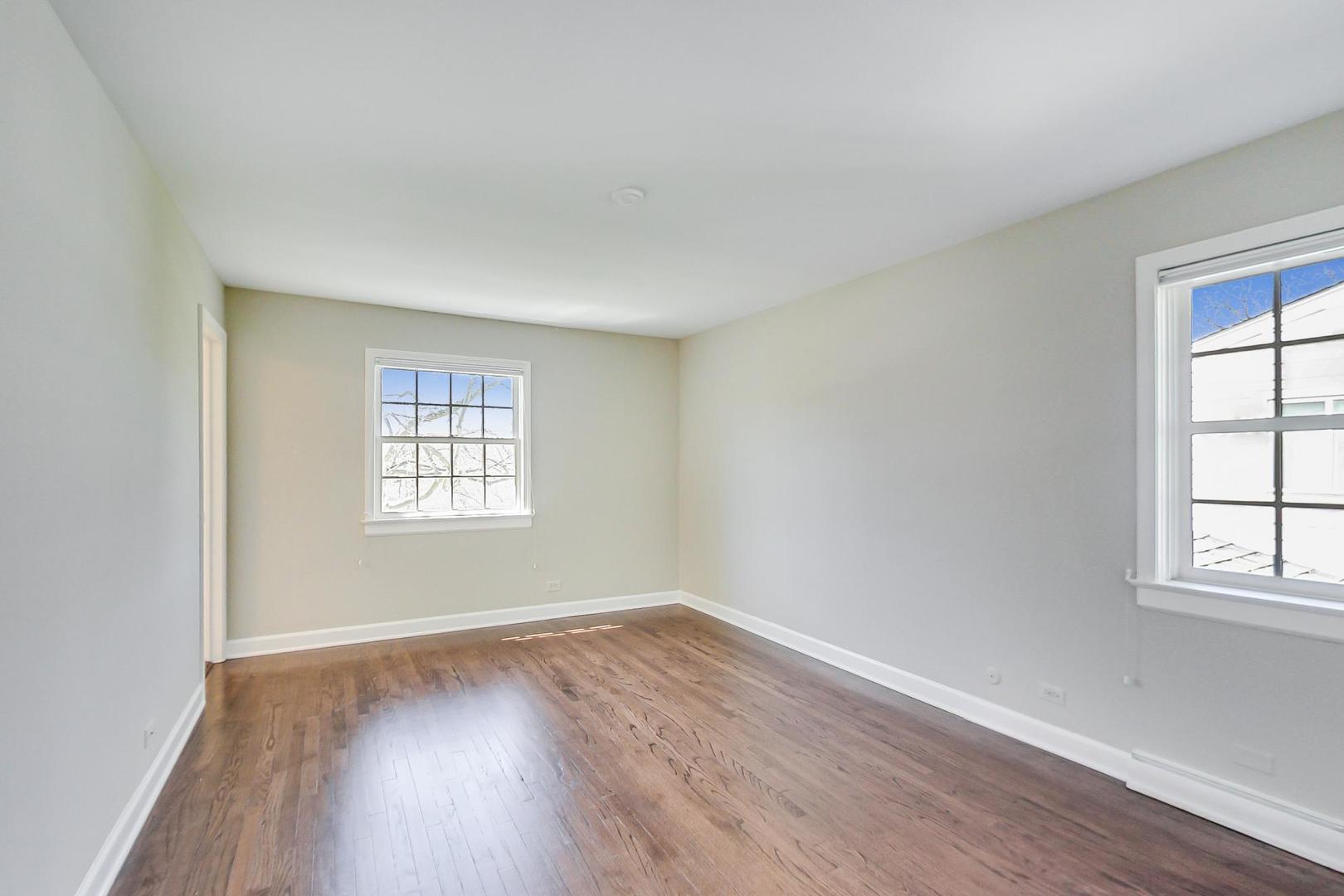 1857 Winnetka Road Northfield, IL 60093 - Photo 13 of 26