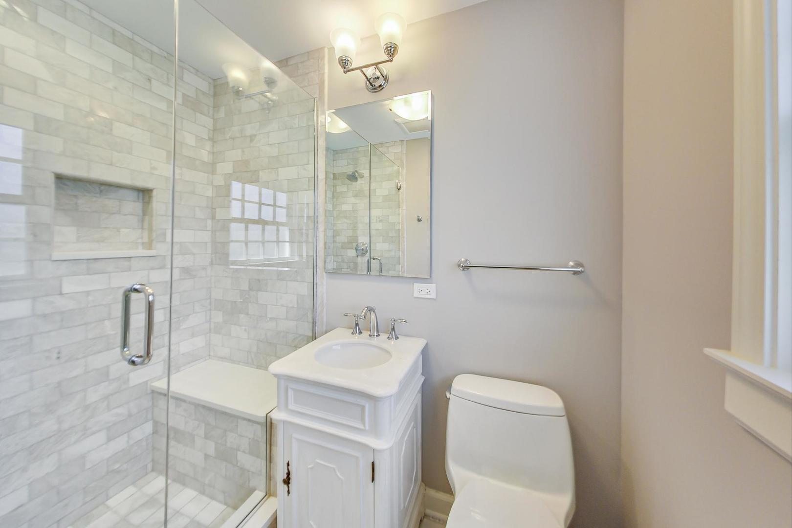 1857 Winnetka Road Northfield, IL 60093 - Photo 15 of 26