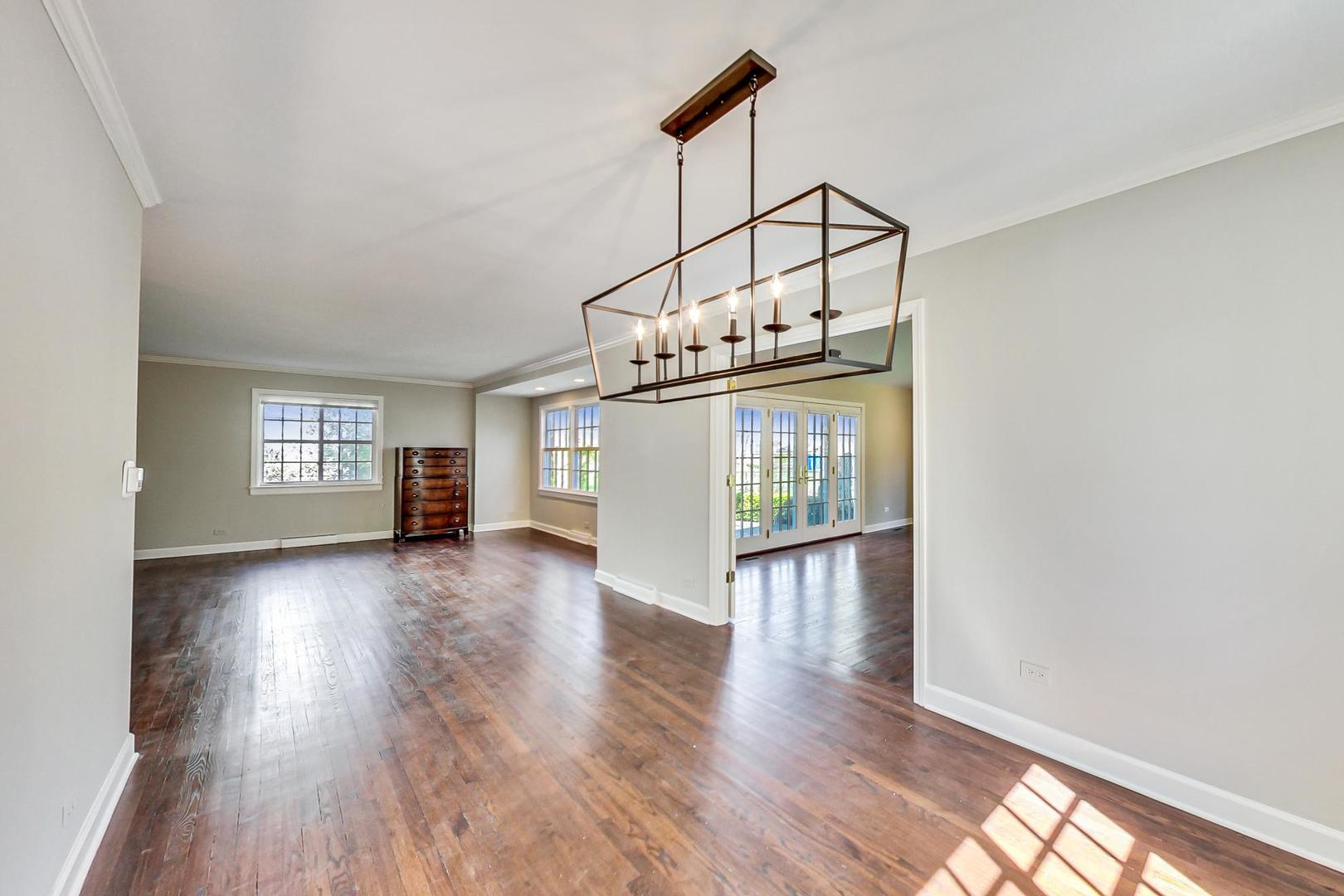 1857 Winnetka Road Northfield, IL 60093 - Photo 6 of 26