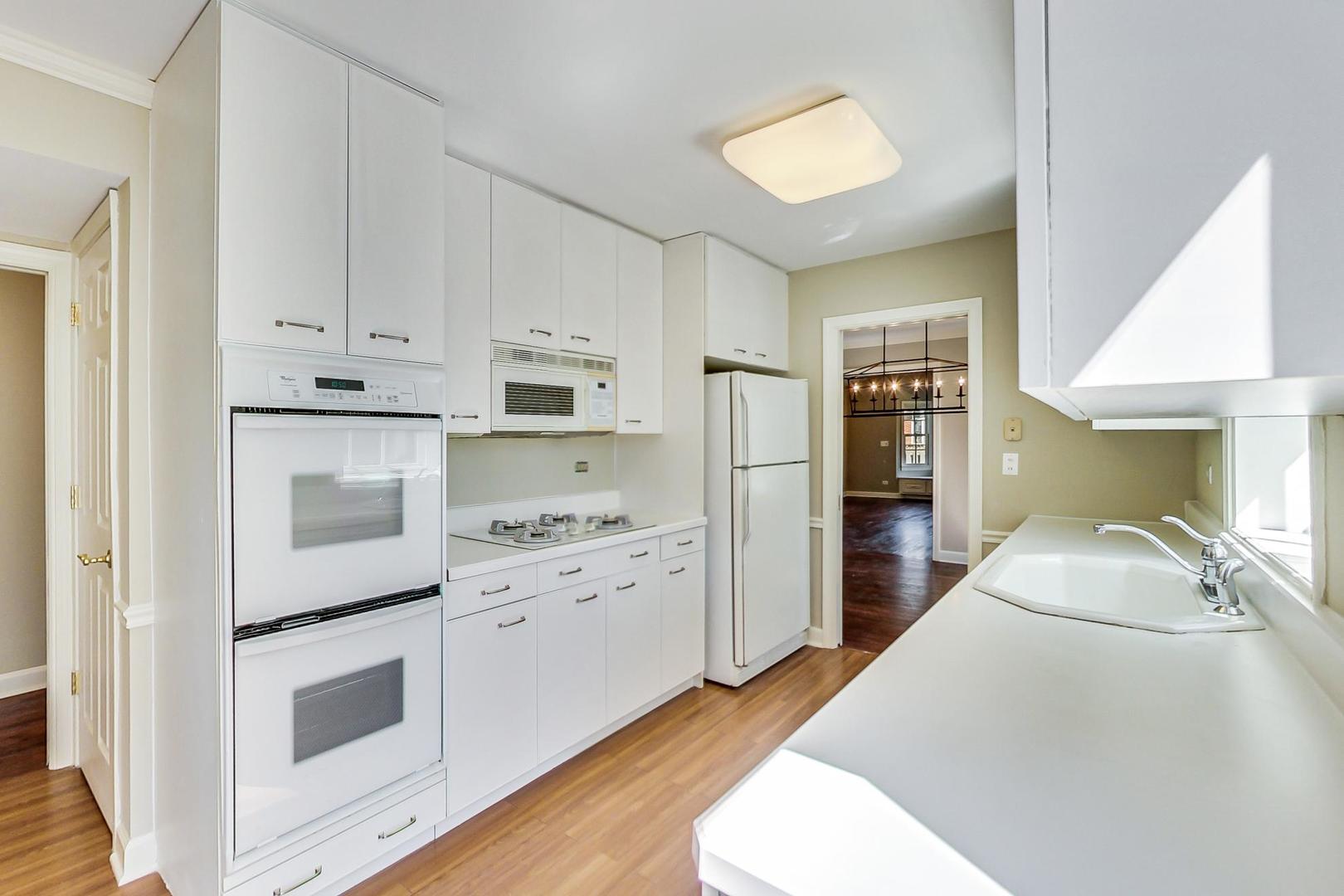 1857 Winnetka Road Northfield, IL 60093 - Photo 10 of 26