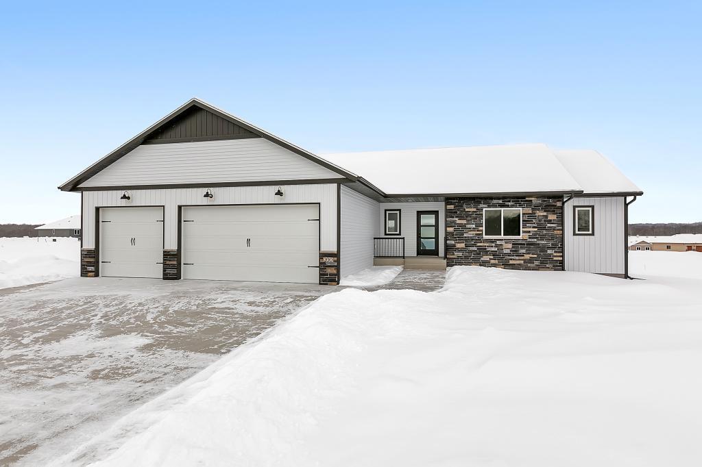 200 Winden Way Avon, MN 56310 - Photo 1 of 1 Gallery Image 1
