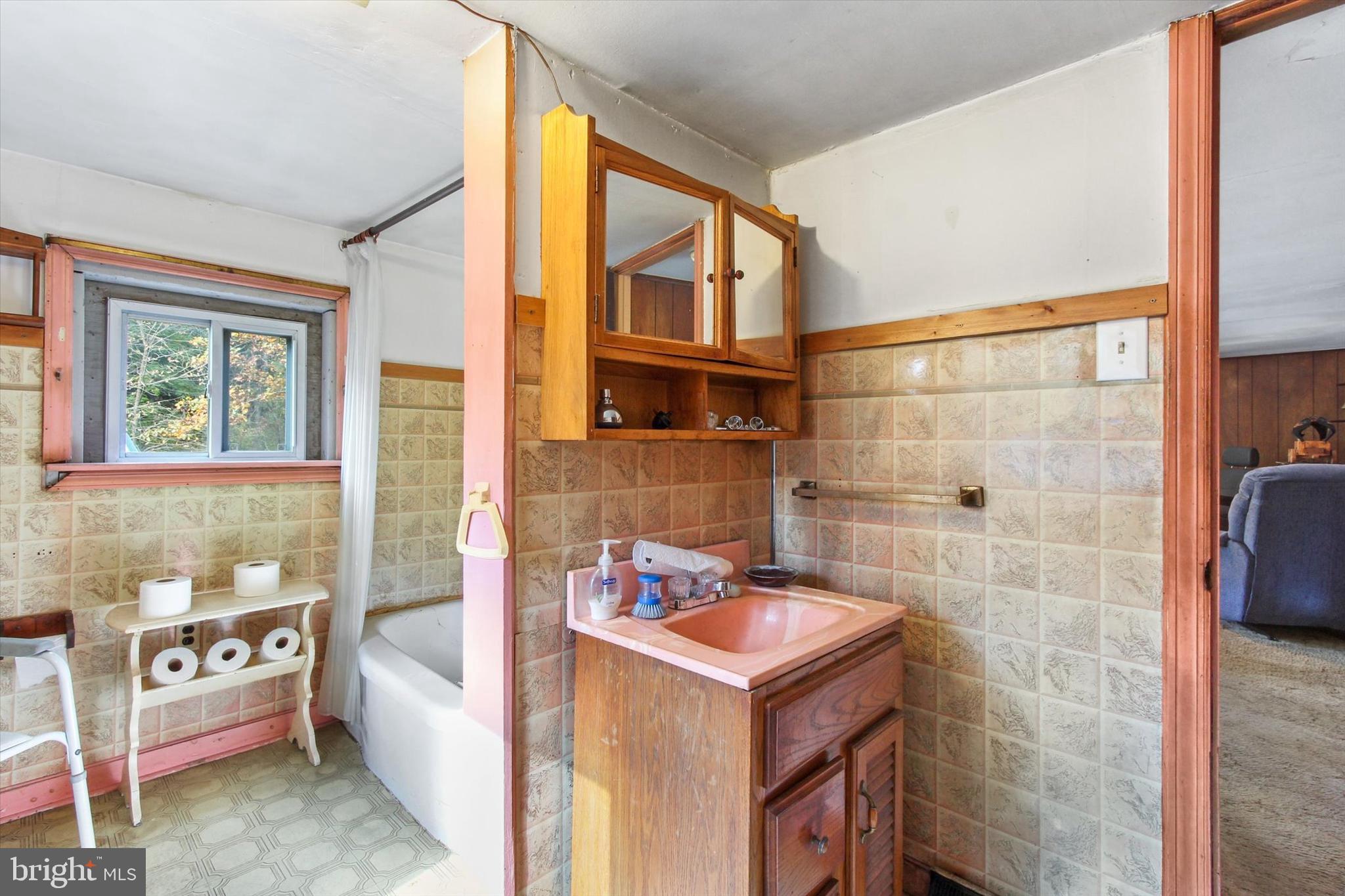 205 Bumble Bee Road Wellsville, PA 17365 - Photo 11 of 32 Bathroom