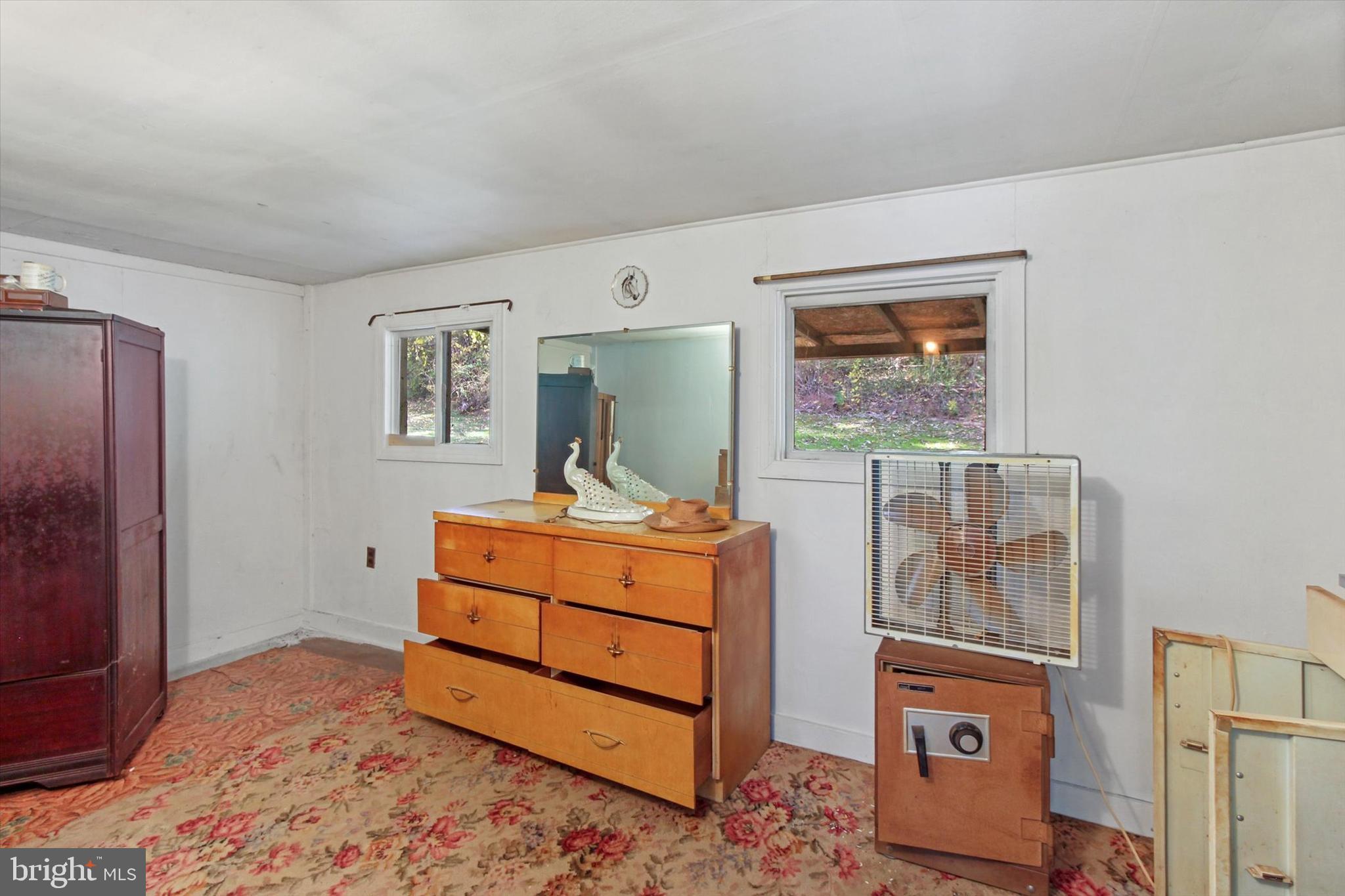 205 Bumble Bee Road Wellsville, PA 17365 - Photo 8 of 32 Bedroom 1