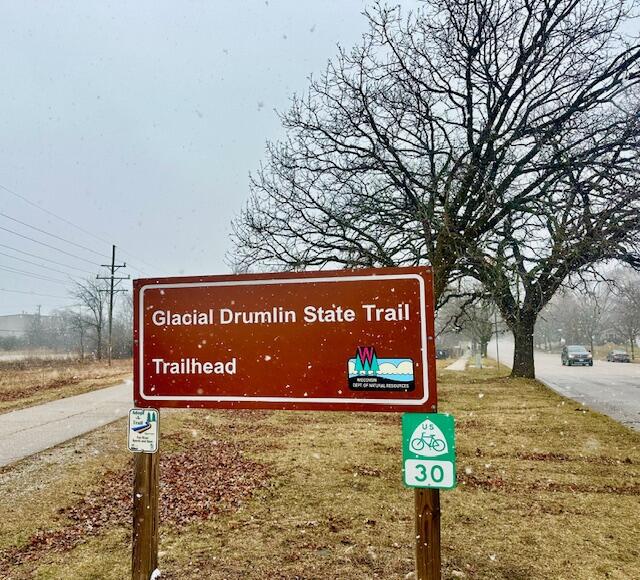 2143 Mac Arthur Road Waukesha, WI 53188 - Photo 29 of 30 GD Trail