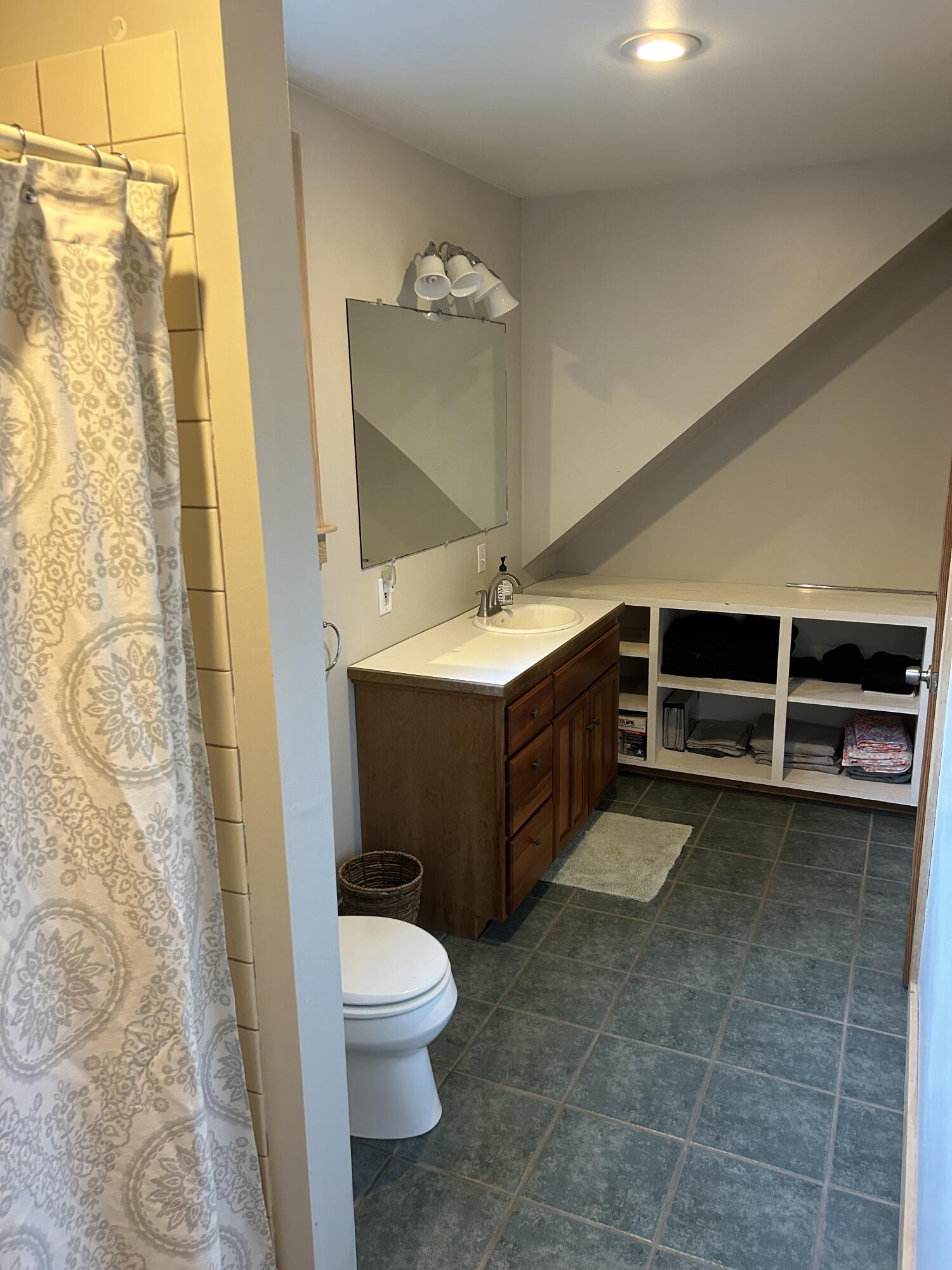 21 Lemoine Road Swans Island, ME 04685 - Photo 39 of 56 apt bath 2