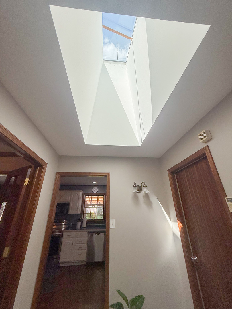 557 Hardin Avenue Aurora, IL 60506 - Photo 9 of 21