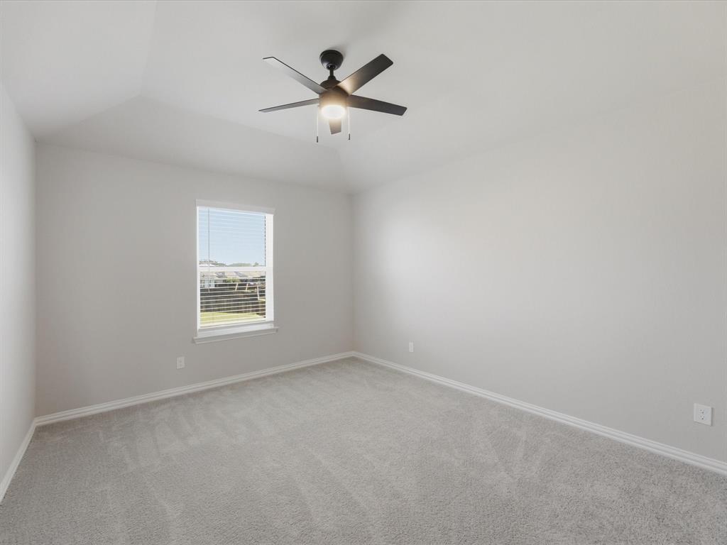 812 Taliaferro Trail Springtown, TX 76082 - Photo 29 of 33