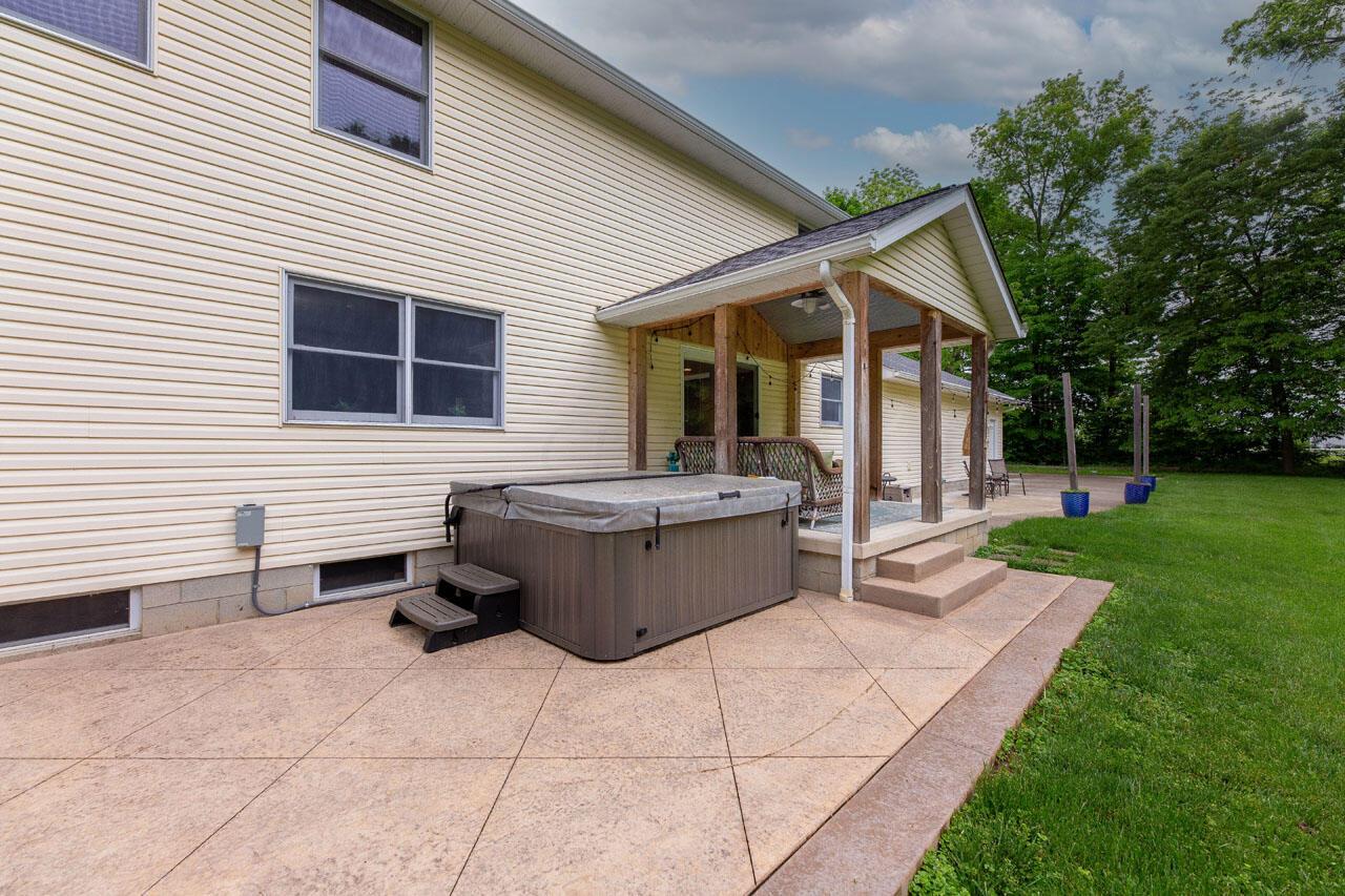 14220 Duncan Run Road Galena, OH 43021 - Photo 52 of 66 New concrete patio with new hot tub