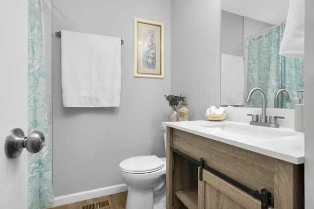 $415,000 | 4533 Welcome Avenue North, Crystal, MN 55422