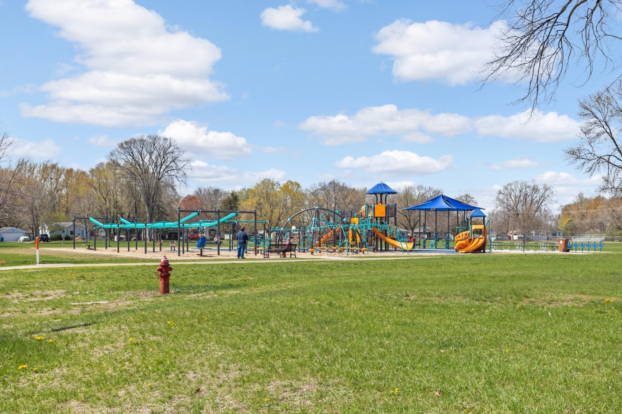 4533 Welcome Avenue North Crystal, MN 55422 - Photo 28 of 37