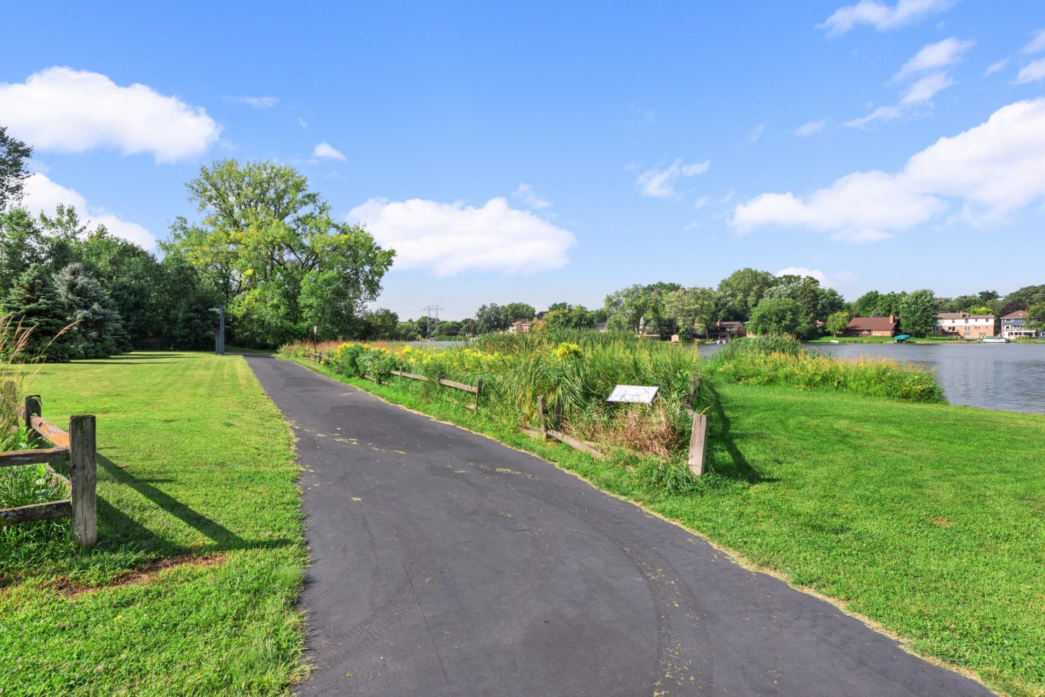 4533 Welcome Avenue North Crystal, MN 55422 - Photo 34 of 37