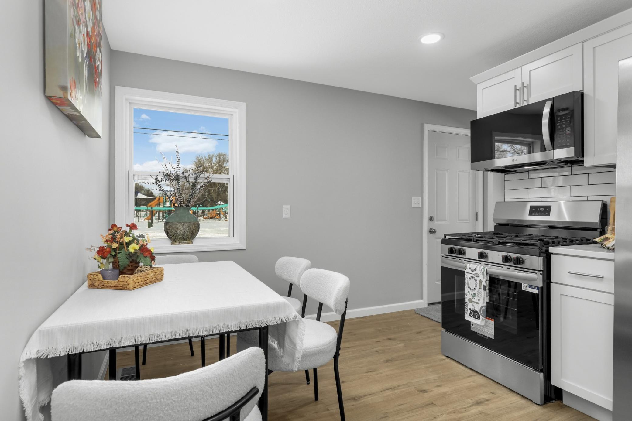 4533 Welcome Avenue North Crystal, MN 55422 - Photo 7 of 37