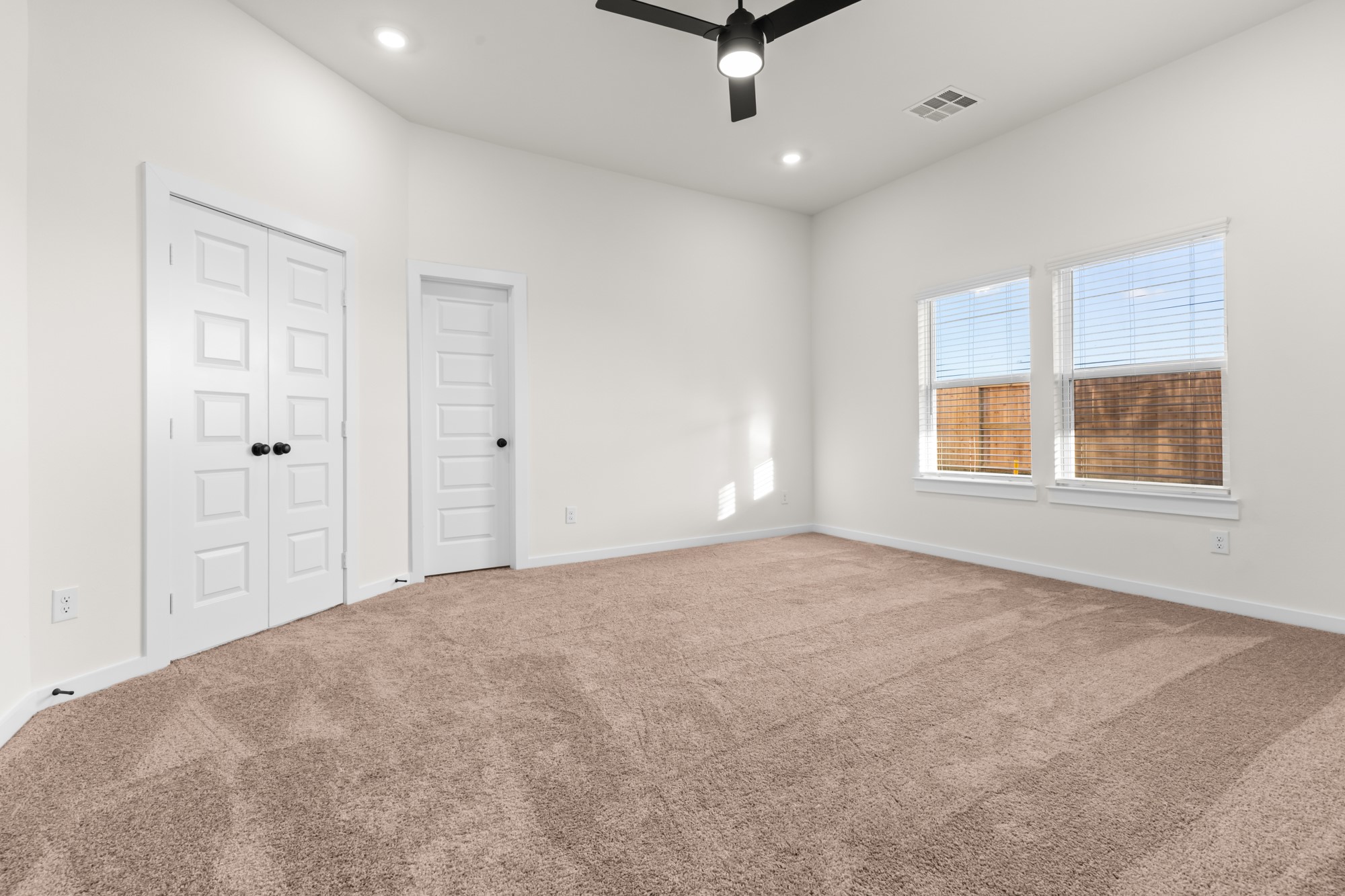 3518 Windmill Palm Manvel, TX 77578 - Photo 18 of 21 a view of an empty room with a window