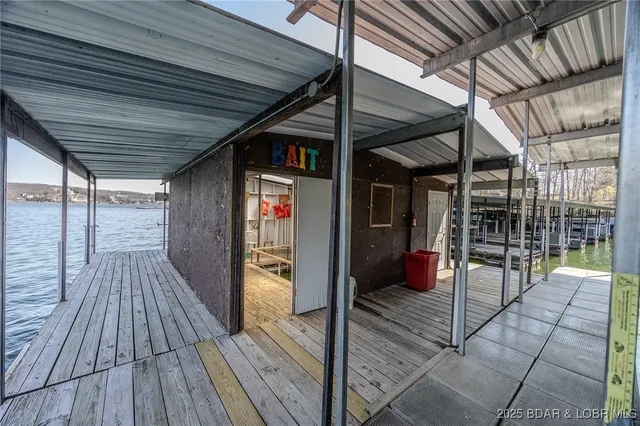 $180,000 | 256 Lone Oak Point, Unit 15, Sunrise Beach, MO 65079