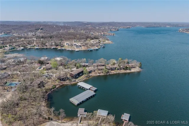 $180,000 | 256 Lone Oak Point, Unit 15, Sunrise Beach, MO 65079