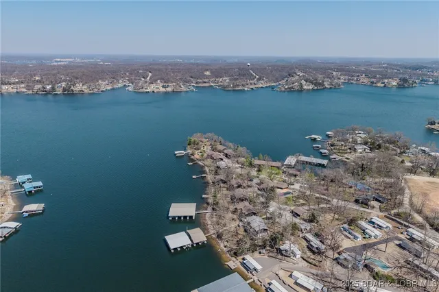 $180,000 | 256 Lone Oak Point, Unit 15, Sunrise Beach, MO 65079