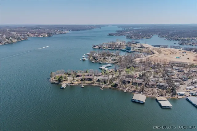 $180,000 | 256 Lone Oak Point, Unit 15, Sunrise Beach, MO 65079