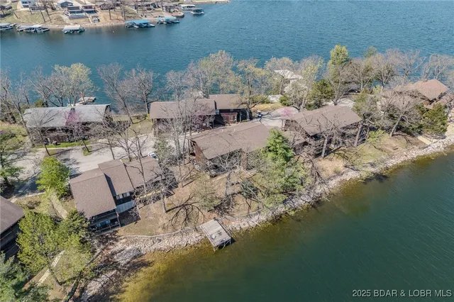 $180,000 | 256 Lone Oak Point, Unit 15, Sunrise Beach, MO 65079