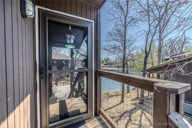 $180,000 | 256 Lone Oak Point, Unit 15, Sunrise Beach, MO 65079