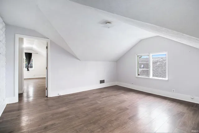 $165,000 | 127 East Oakside Street, South Bend, IN 46614