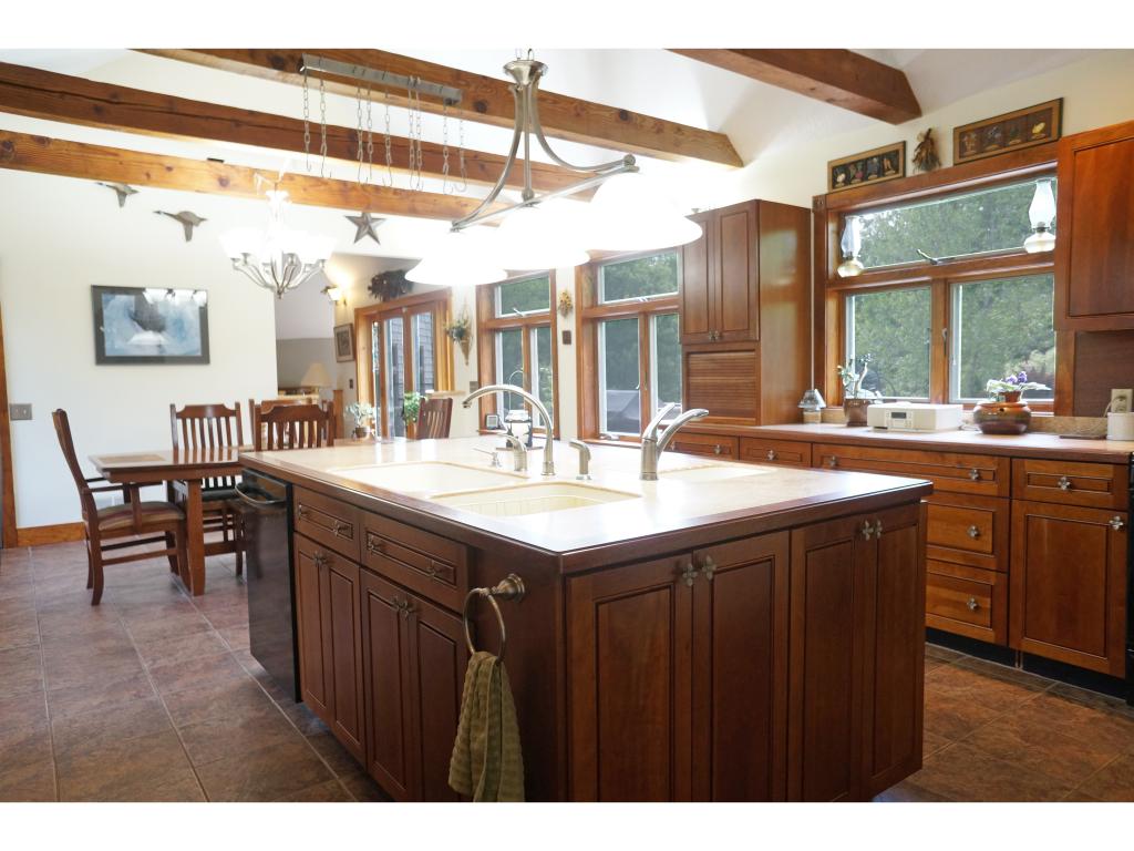 586 Irish Settlement Road Underhill, VT 05489 - Photo 2 of 28 Gallery Image 2