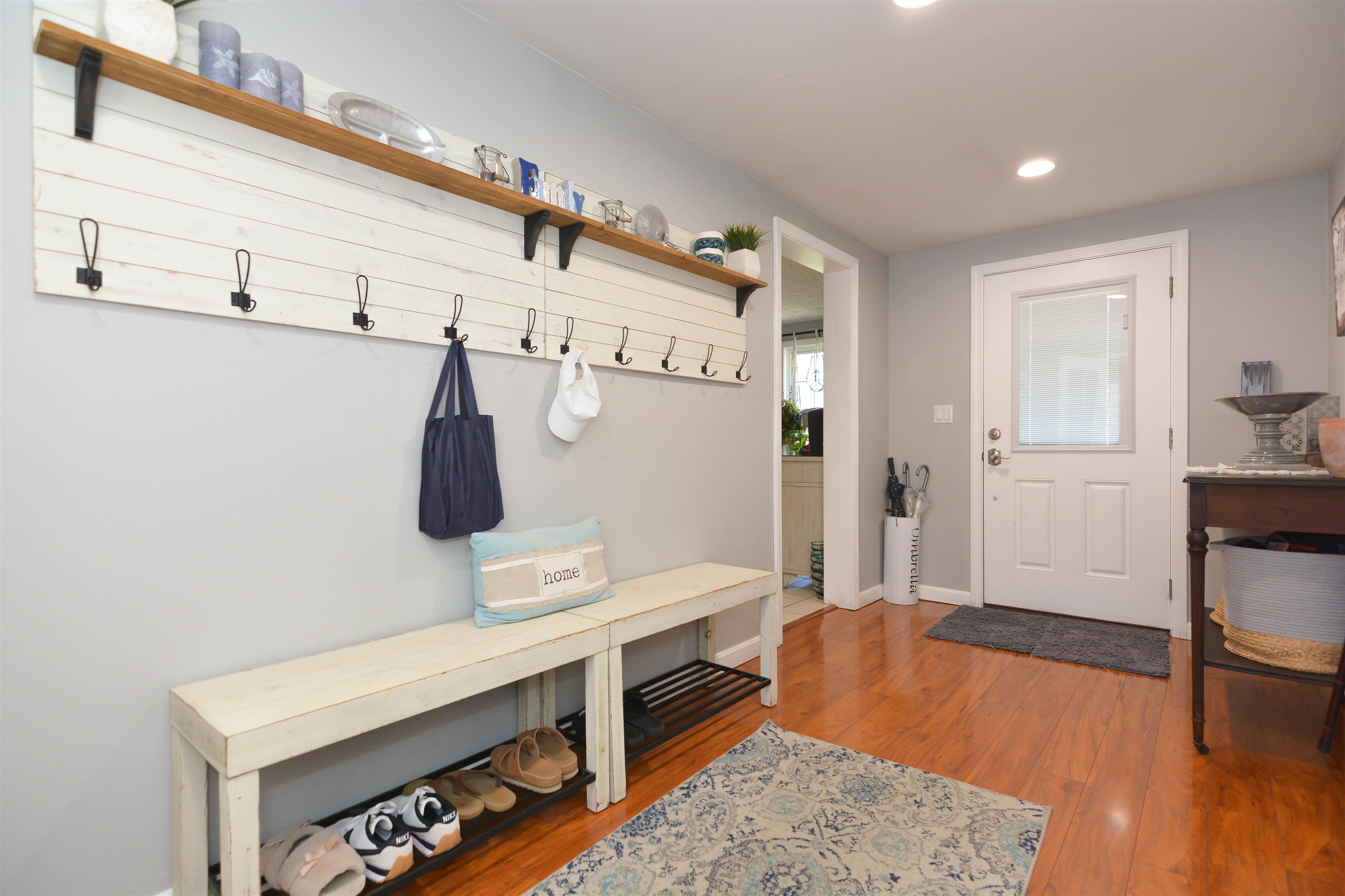 10 Whidden Lane Litchfield, NH 03052 - Photo 3 of 58
