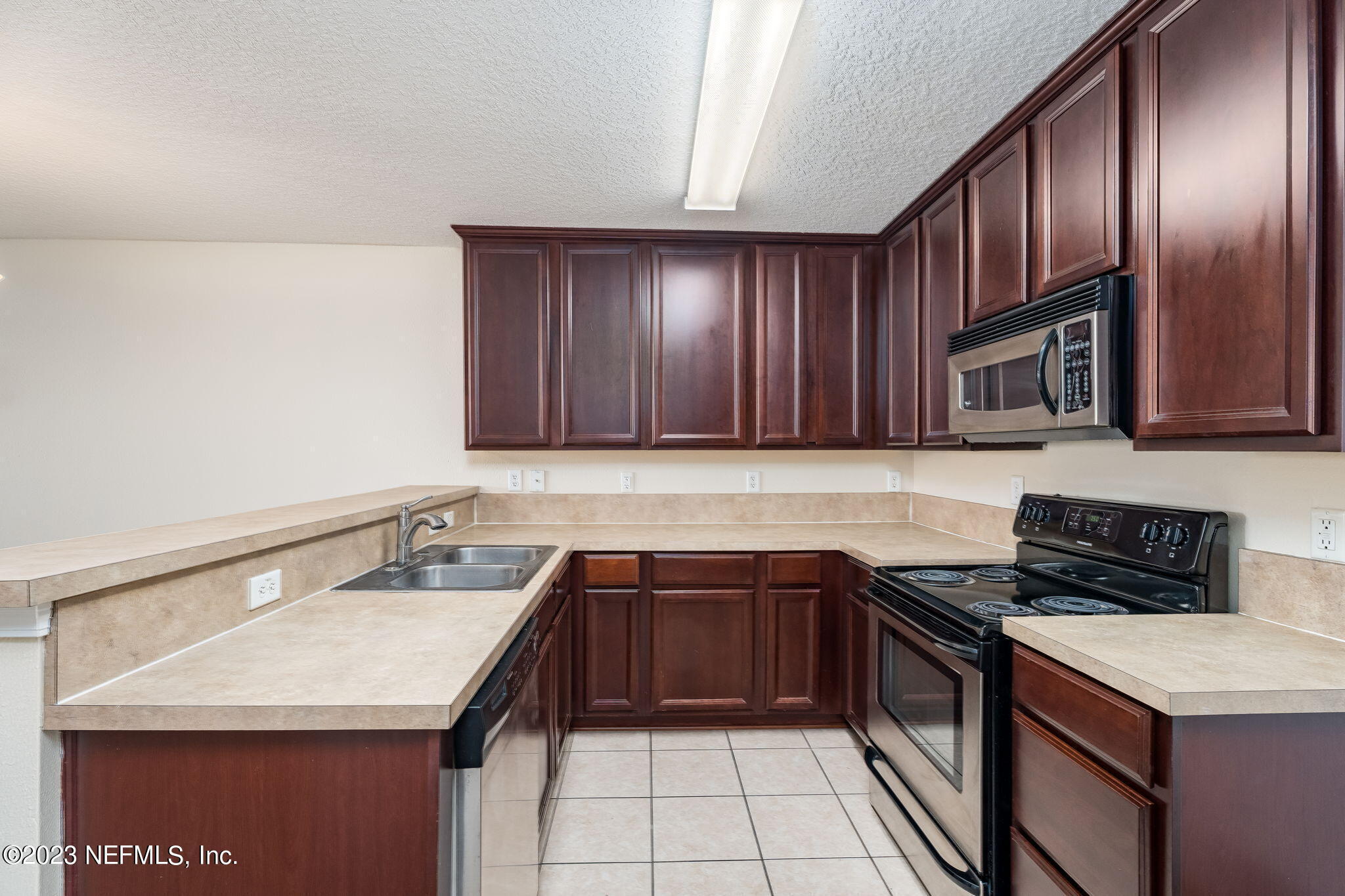 6700 Bowden Road, Unit 1003 Jacksonville, FL 32216 - Photo 6 of 17 large-4d0b699d-dd56-4a13-9e9b-a8d2d2e969