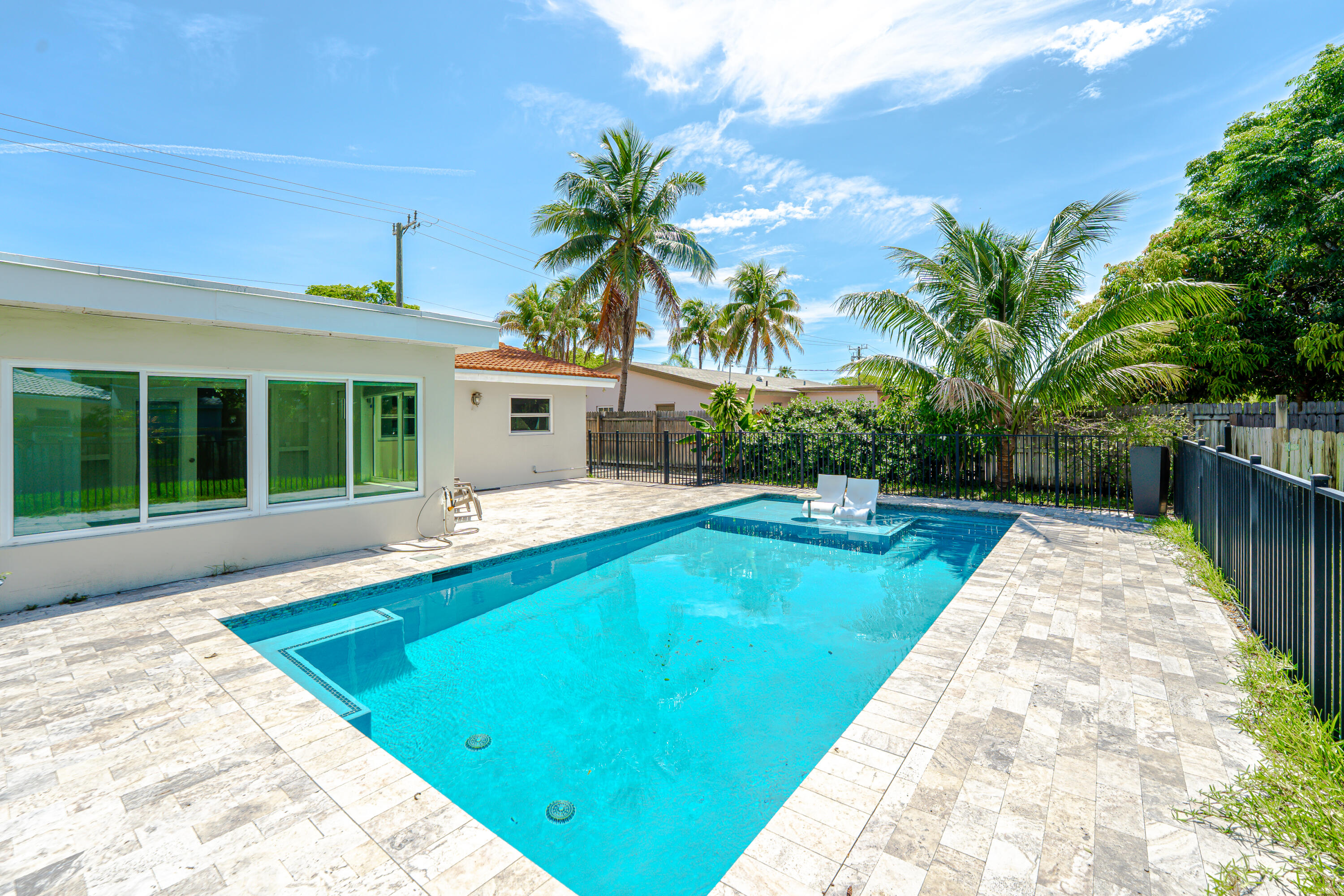 450 Northeast 38th Street Boca Raton, FL 33431 - Photo 2 of 44 MRT (36 of 43)