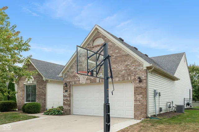 $310,995 | 1184 Turfway Drive, Avon, IN 46123