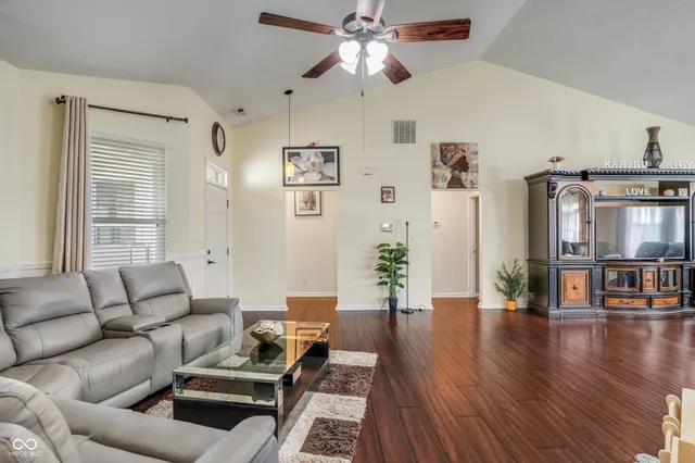 $310,995 | 1184 Turfway Drive, Avon, IN 46123