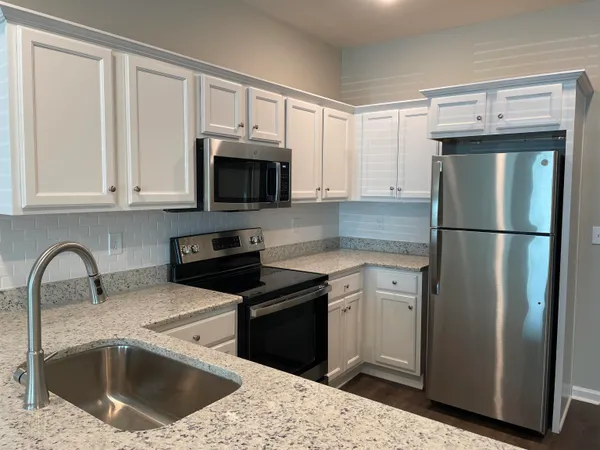 $1,450 | 2272 Del Carmel Way, Tallahassee, FL 32303