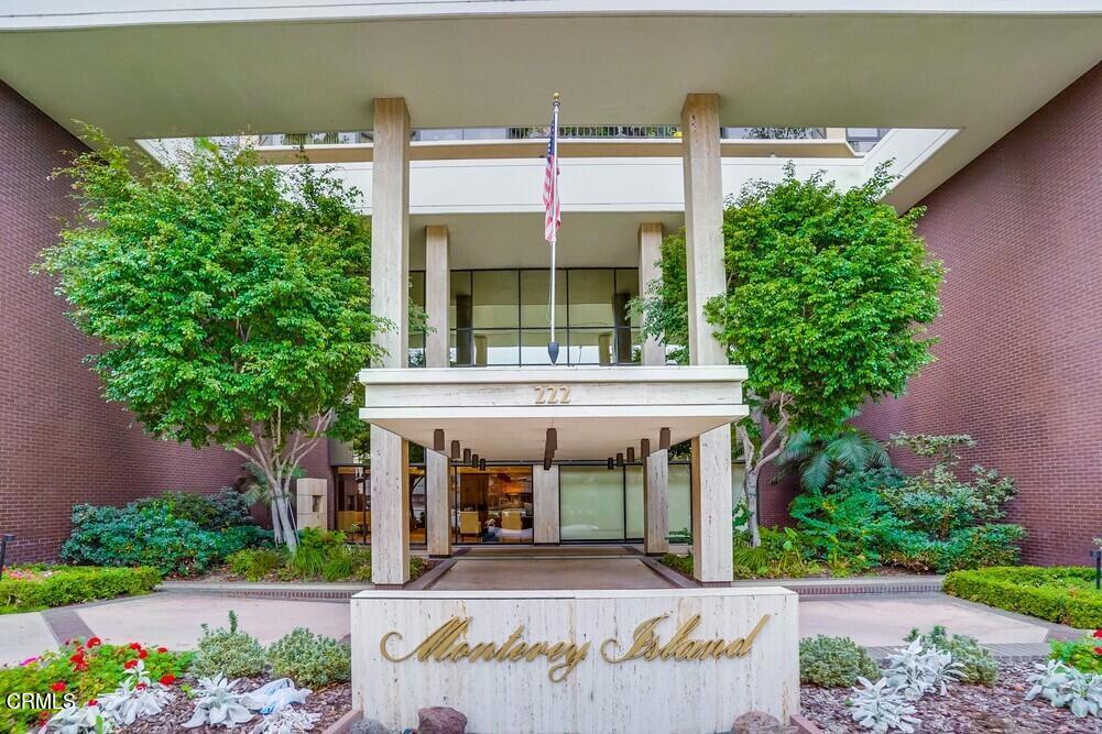 222 Monterey Road, Unit 1103 Glendale, CA 91206 - Photo 2 of 68 222-monterey-rd-006_web