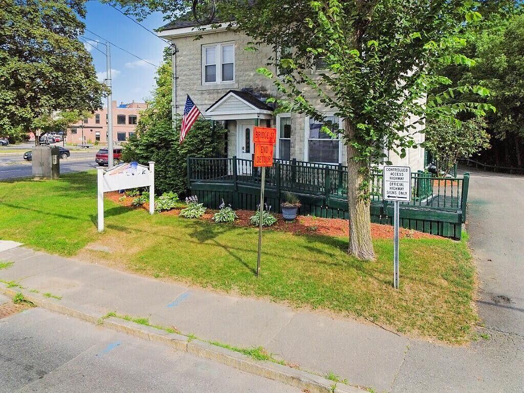 36 Silver Street Waterville, ME 04901 - Photo 3 of 50 Front