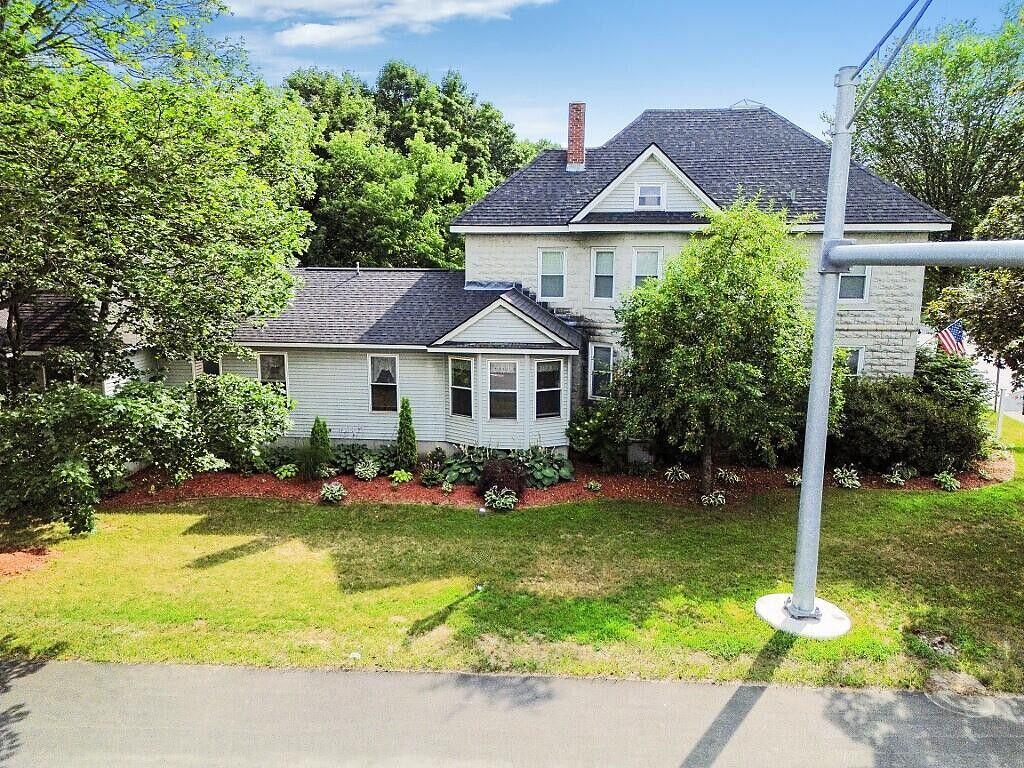 36 Silver Street Waterville, ME 04901 - Photo 4 of 50 Spring Street Side