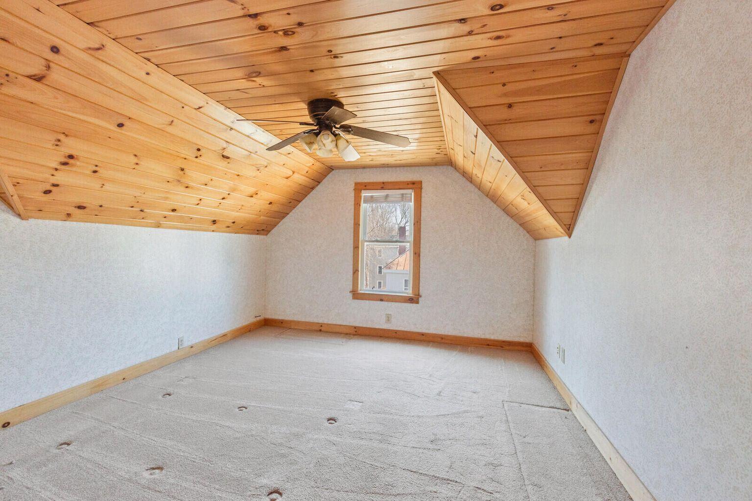 36 Silver Street Waterville, ME 04901 - Photo 43 of 50 3rd Floor