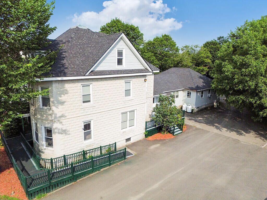 36 Silver Street Waterville, ME 04901 - Photo 10 of 50 Side and Ramp