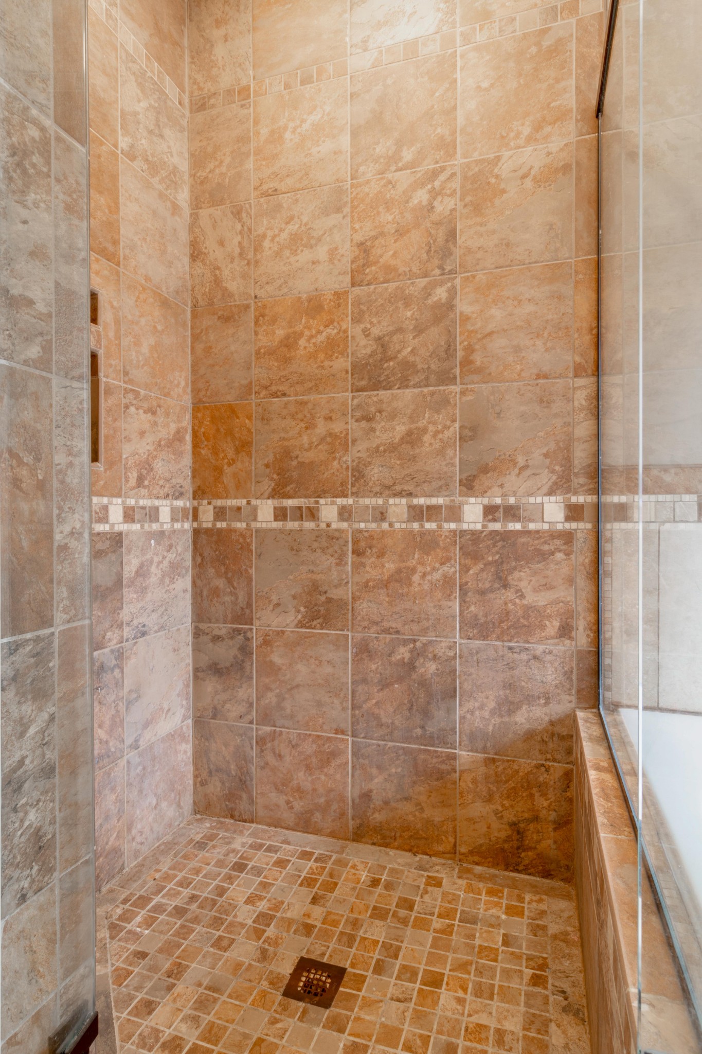 3595 Clark Road Lewisburg, TN 37091 - Photo 22 of 50 a bathroom with a shower