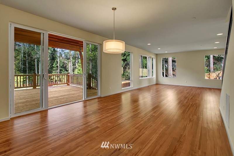 22124 1st Drive Southeast Bothell, WA 98021 - Photo 5 of 13