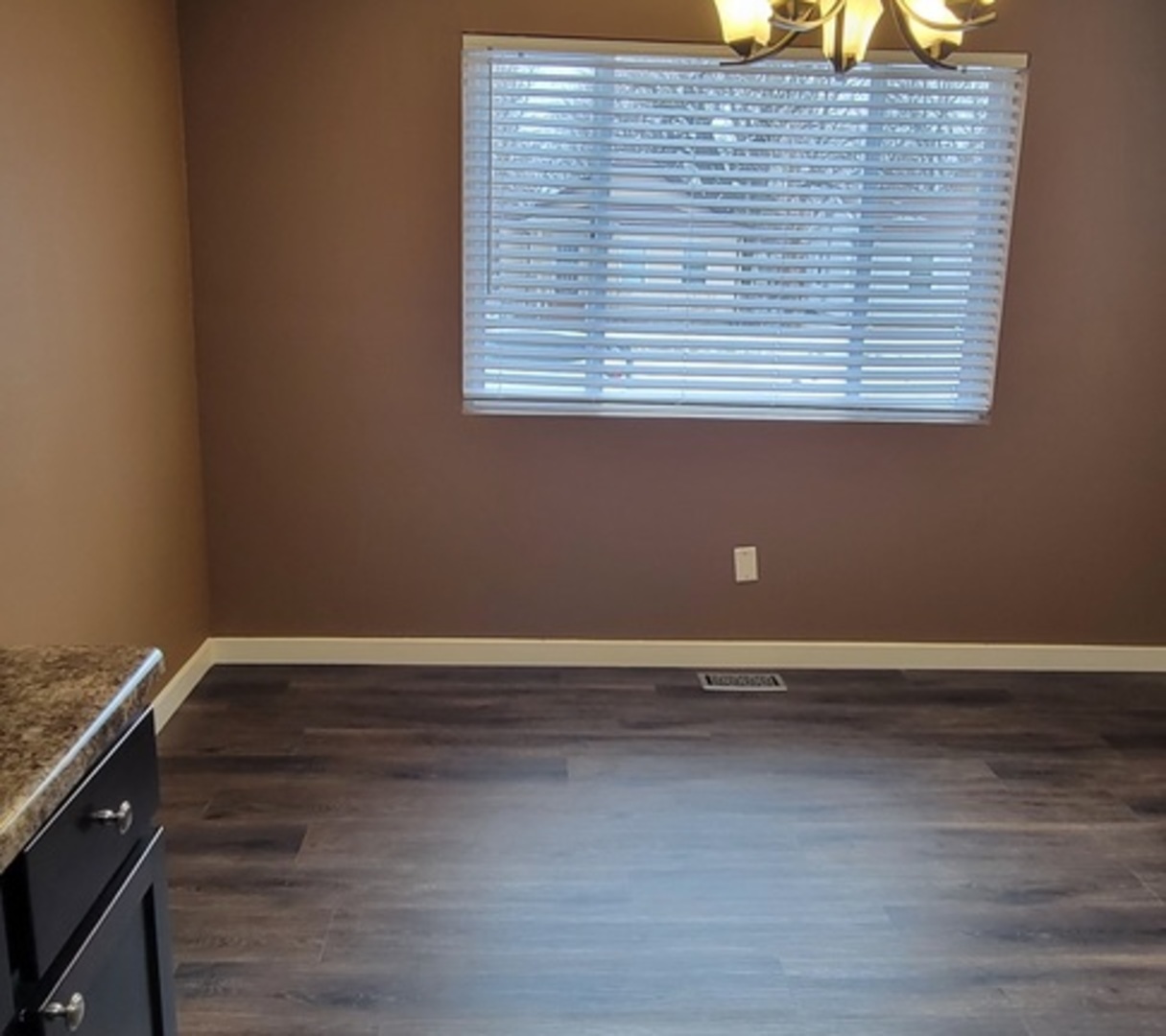 1273 East Chestnut Street Kankakee, IL 60901 - Photo 11 of 26