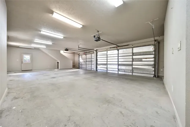 $864,990 | 8315 Anastasia Avenue, Beaumont, TX 77705