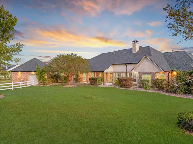 $864,990 | 8315 Anastasia Avenue, Beaumont, TX 77705