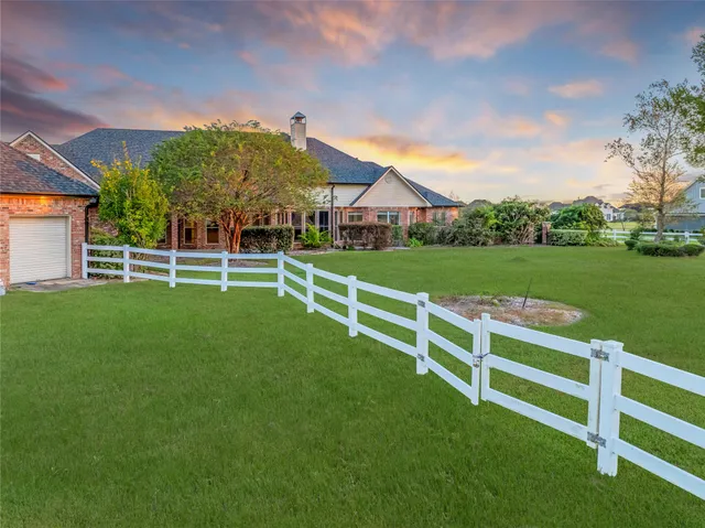 $864,990 | 8315 Anastasia Avenue, Beaumont, TX 77705