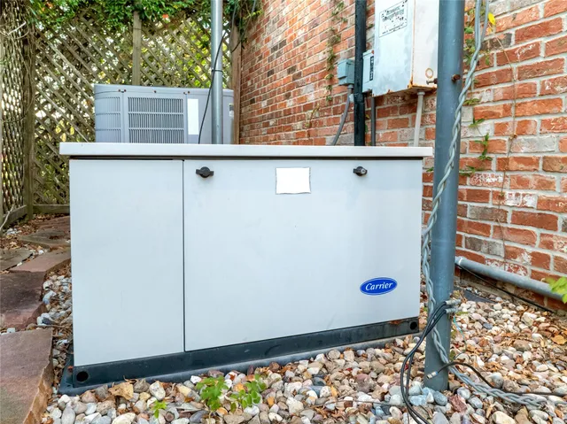 $864,990 | 8315 Anastasia Avenue, Beaumont, TX 77705