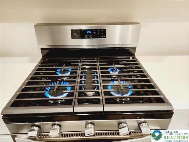 a close view of stove