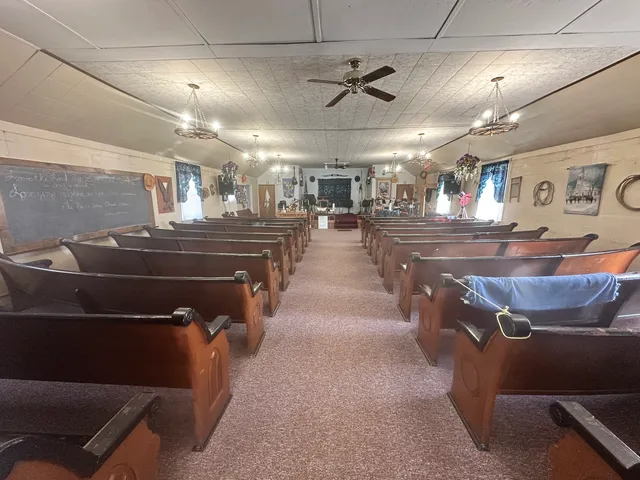 $49,900 | 110 4th Street, De Land, IL 61839