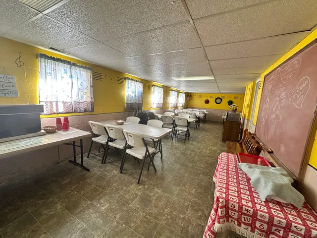 $49,900 | 110 4th Street, De Land, IL 61839