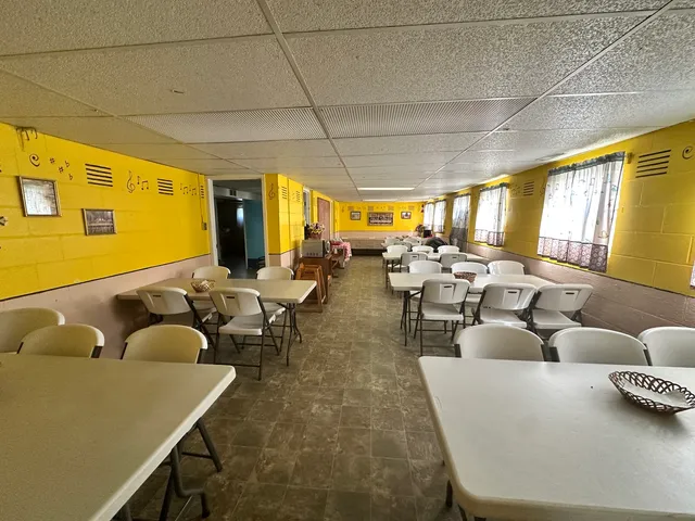 $49,900 | 110 4th Street, De Land, IL 61839