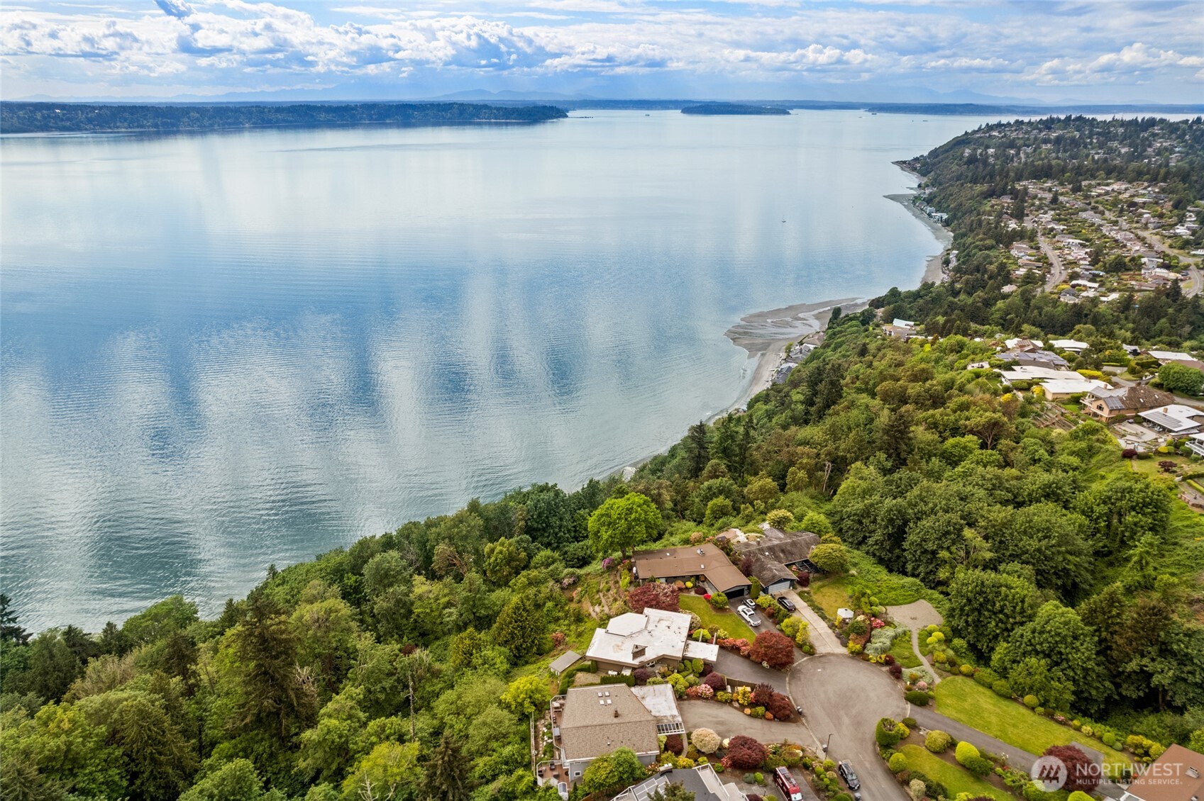 1919 Southwest Cove Point Road Burien, WA 98146 - Photo 28 of 29