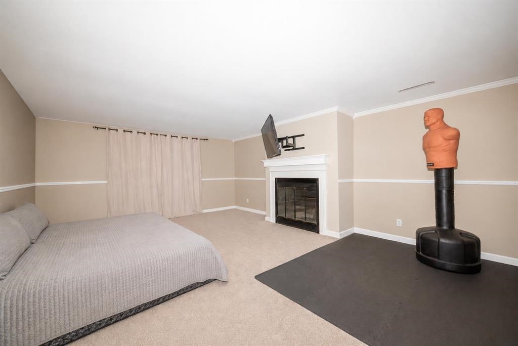 5749 Lacy Road Fitchburg, WI 53711 - Photo 9 of 15 Gallery Image 9